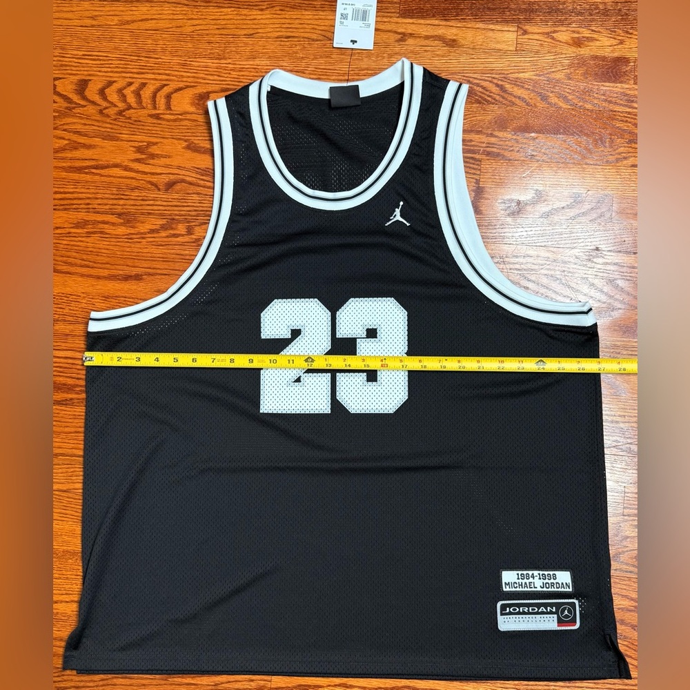 Gorgeous Jordan Jersey, XXL